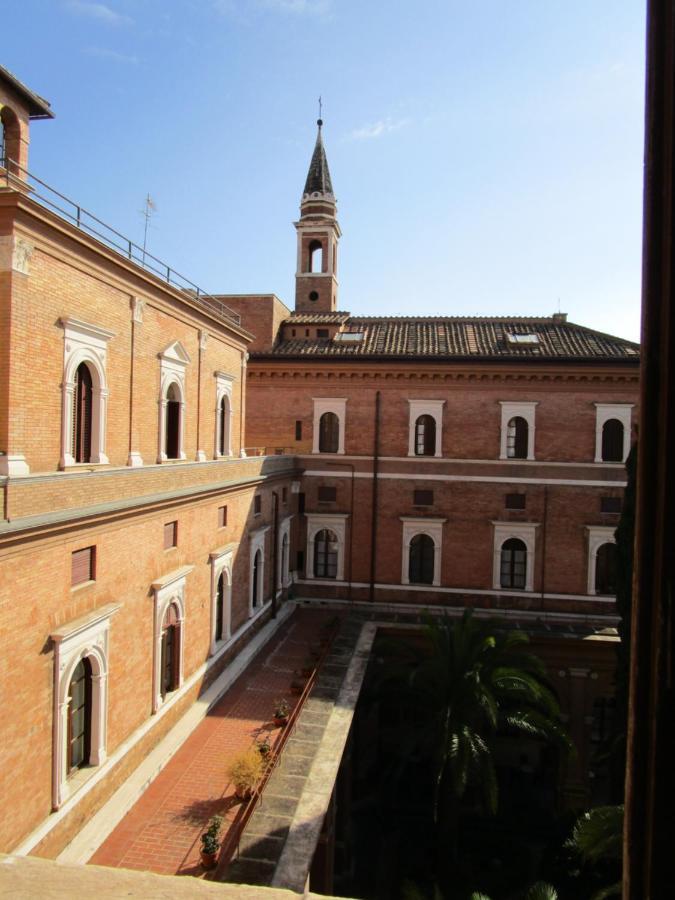 Casa S. Giuseppe Di Cluny Bed and breakfast